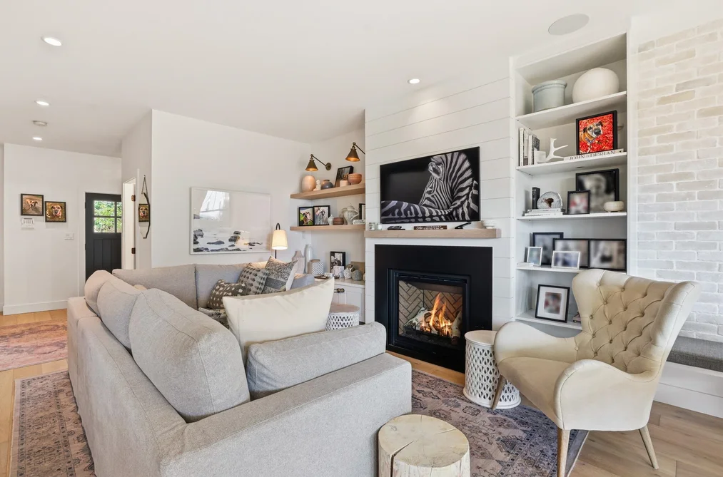 1725 PETERS ROAD, North Vancouver BC V7J 1Y7, North Vancouver BC — Residential for Sale - Photo 5