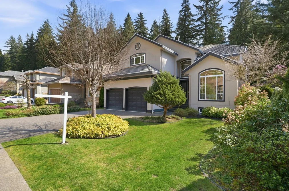 House for sale at 1725 Sugarpine Court Coquitlam British Columbia - MLS: R3111827