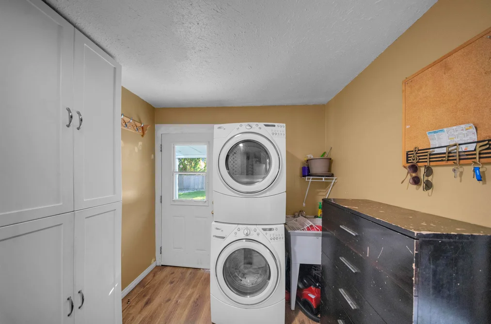 17254 61B Avenue, Surrey, BC - MLS: R3179364 - Photo 10 17254 61B Avenue, Surrey, BC - MLS: R3179364 - Photo 10