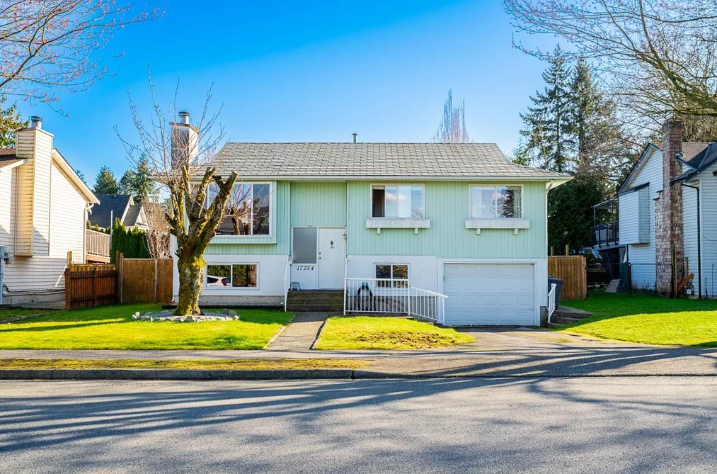 House for sale at 17254 62a Avenue Surrey British Columbia - MLS: R3115377