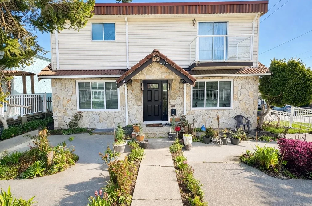 1728 SEVENTH AVE, New Westminster BC V3M 2K8, New Westminster BC — Residential for Sale - Photo 2
