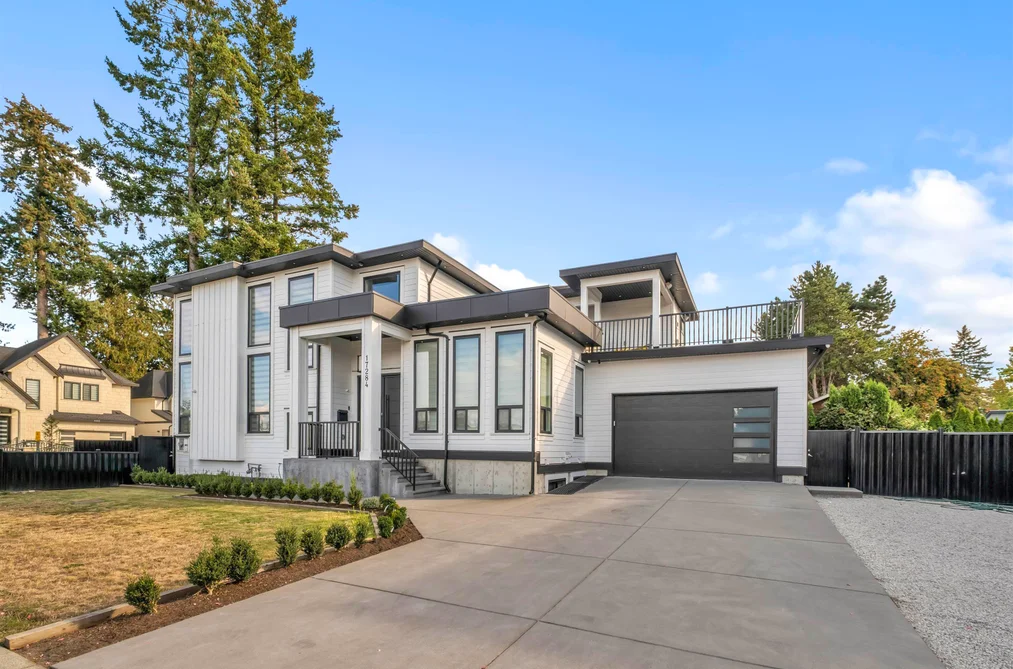 House for sale at 17284 61a Avenue Surrey British Columbia - MLS: R3169365