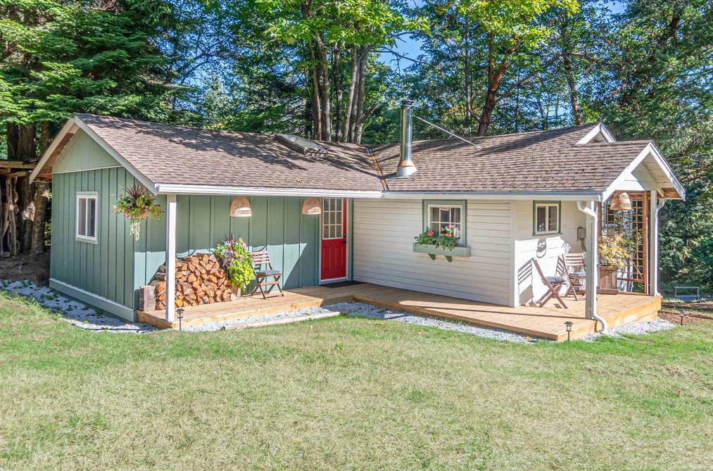 House for sale at 172b Burrill Road Galiano Island British Columbia - MLS: R3101527
