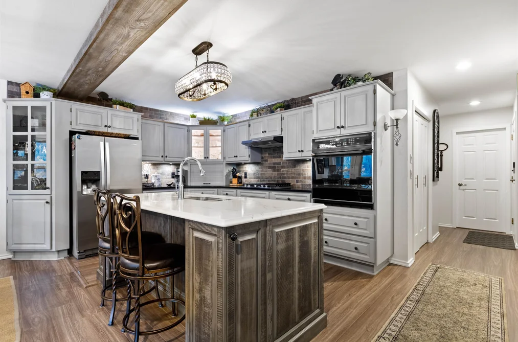 173 FIRST AVENUE, Cultus Lake BC V2R 4Z4, Cultus Lake BC — Residential for Sale - Photo 4