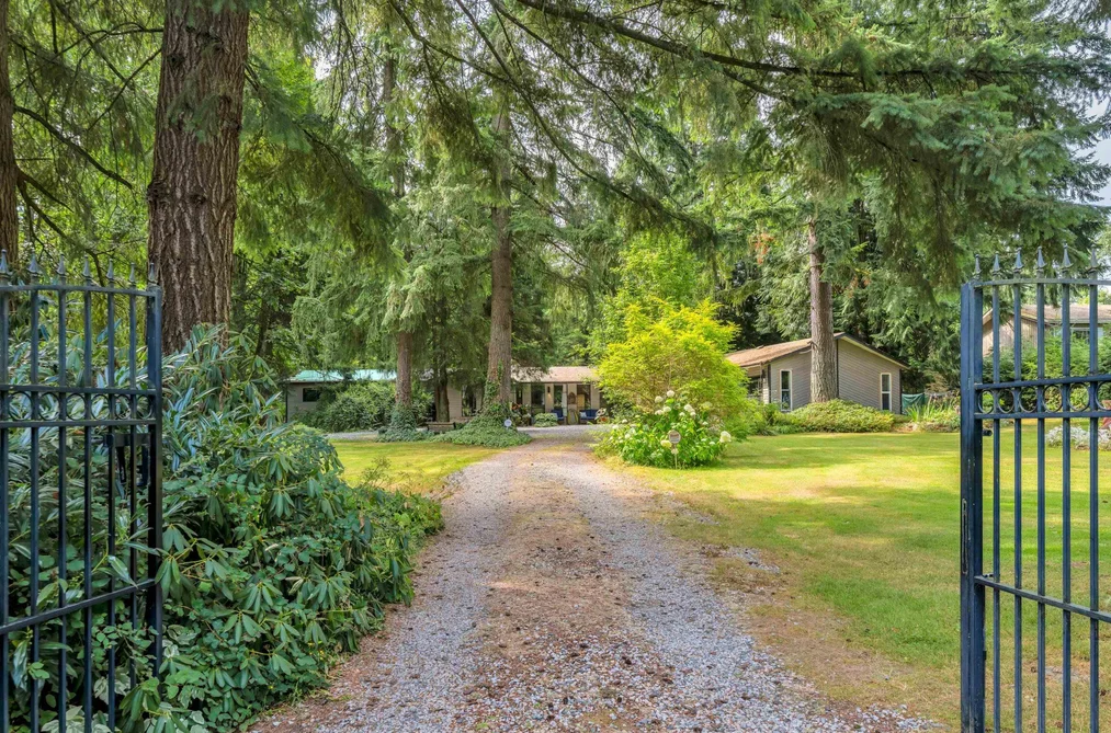 17300 26 AVENUE, Surrey BC V3Z 0A4, Surrey BC — Residential for Sale - Photo 3