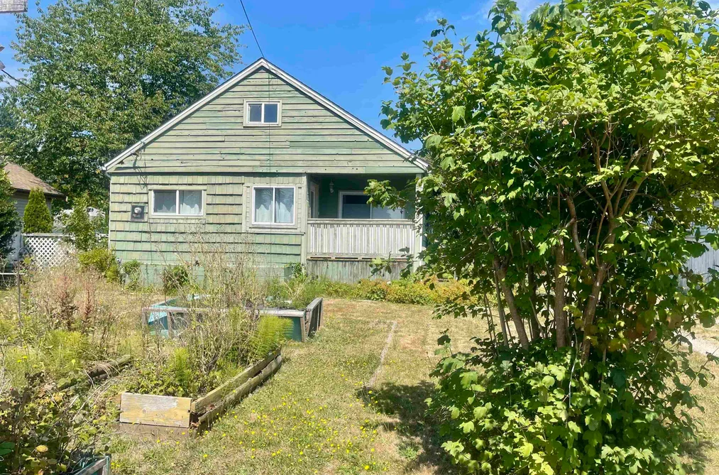 House for sale at 17339 58 Avenue Surrey British Columbia - MLS: R3148867