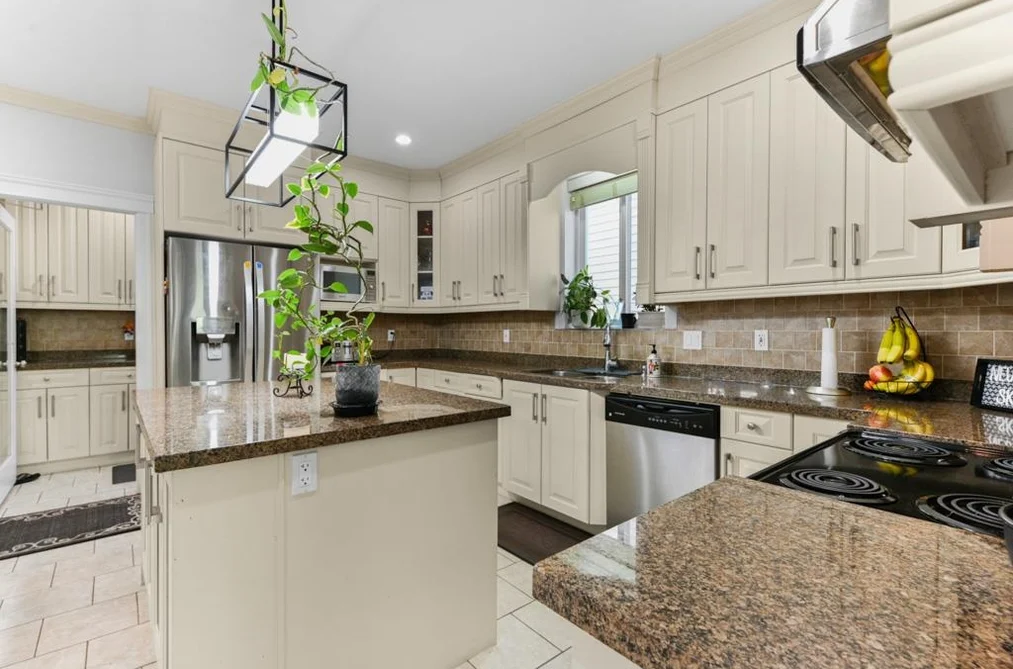 17371 64 AVENUE, Surrey BC V3S 1Y8, Surrey BC — Residential for Sale — Photo 11 of 38