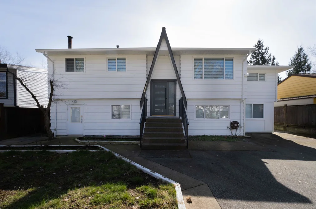 17396 62A AVENUE, Surrey BC V3S 5J1, Surrey BC — Residential for Sale - Photo 3