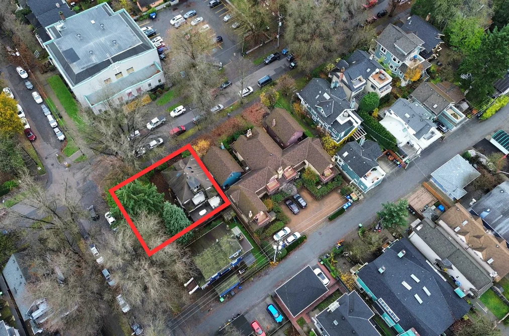 174 W 11TH AVENUE, Vancouver BC V5Y 1S7, Vancouver BC — Residential for Sale - Photo 2