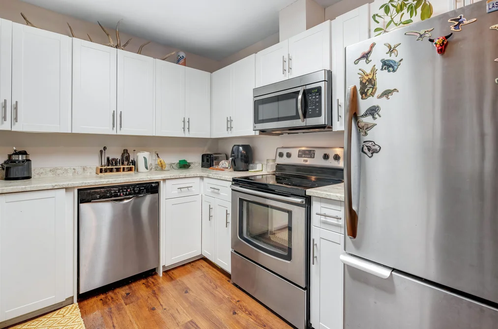 17440 61A AVENUE, Surrey BC V3S 6Y2, Surrey BC — Residential for Sale - Photo 2