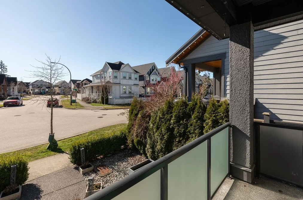 17457 2B AVENUE, Surrey BC V3Z 6R9, Surrey BC — Residential for Sale - Photo 4