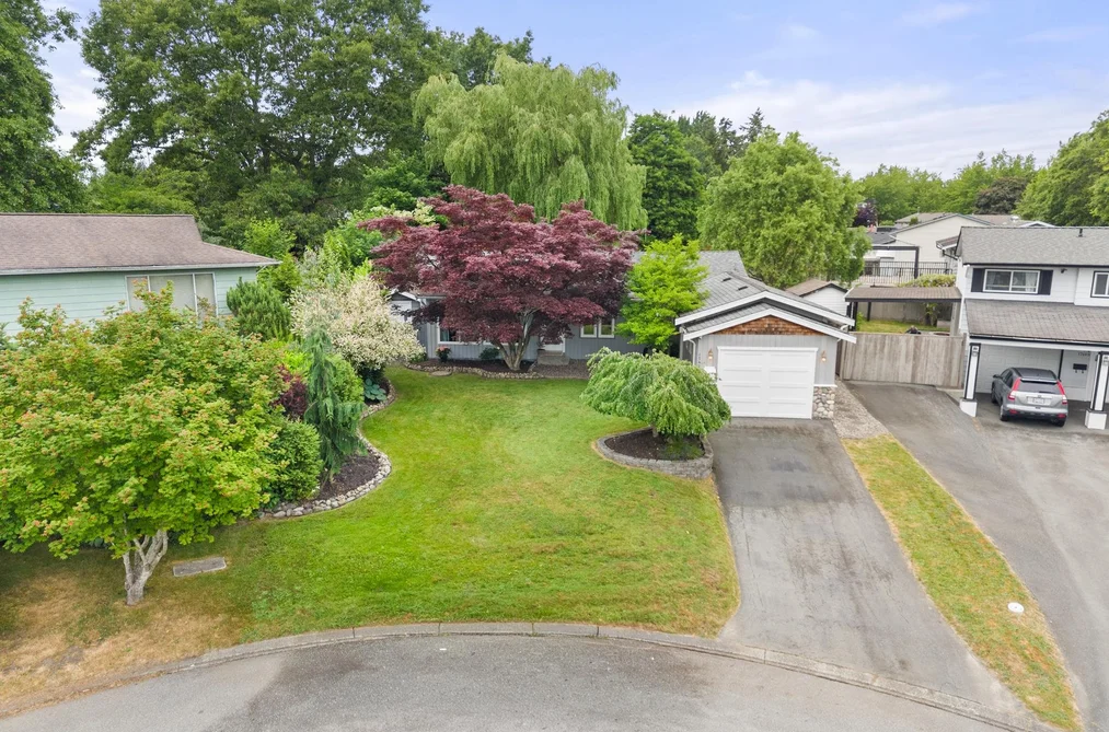 17459 61B AVENUE, Surrey BC V3S 5K6, Surrey BC — Residential for Sale — Photo 4 of 40