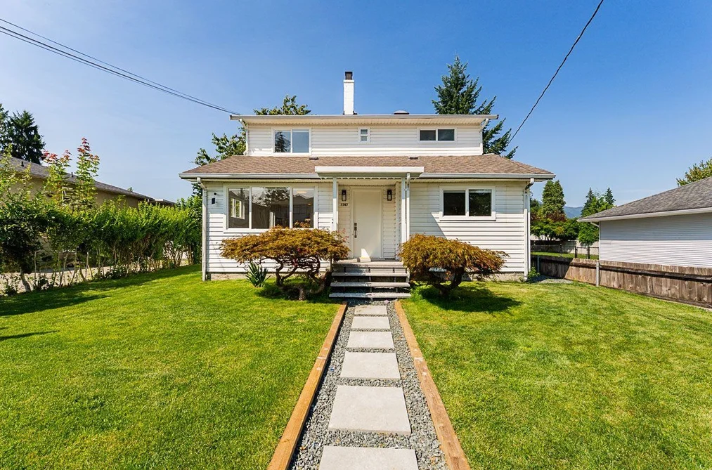 House for sale at 1747 Salisbury Avenue Port Coquitlam British Columbia - MLS: R3088356