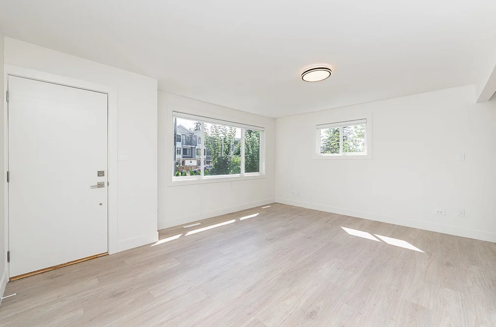1747 SALISBURY AVENUE, Port Coquitlam BC V3B 1X6, Port Coquitlam BC — Residential for Sale - Photo 4