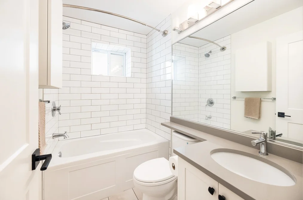 1750 Dempsey Road, North Vancouver, BC - House for Sale - Photo 22 of 37 1750 Dempsey Road, North Vancouver, BC - House for Sale - Photo 22 of 37