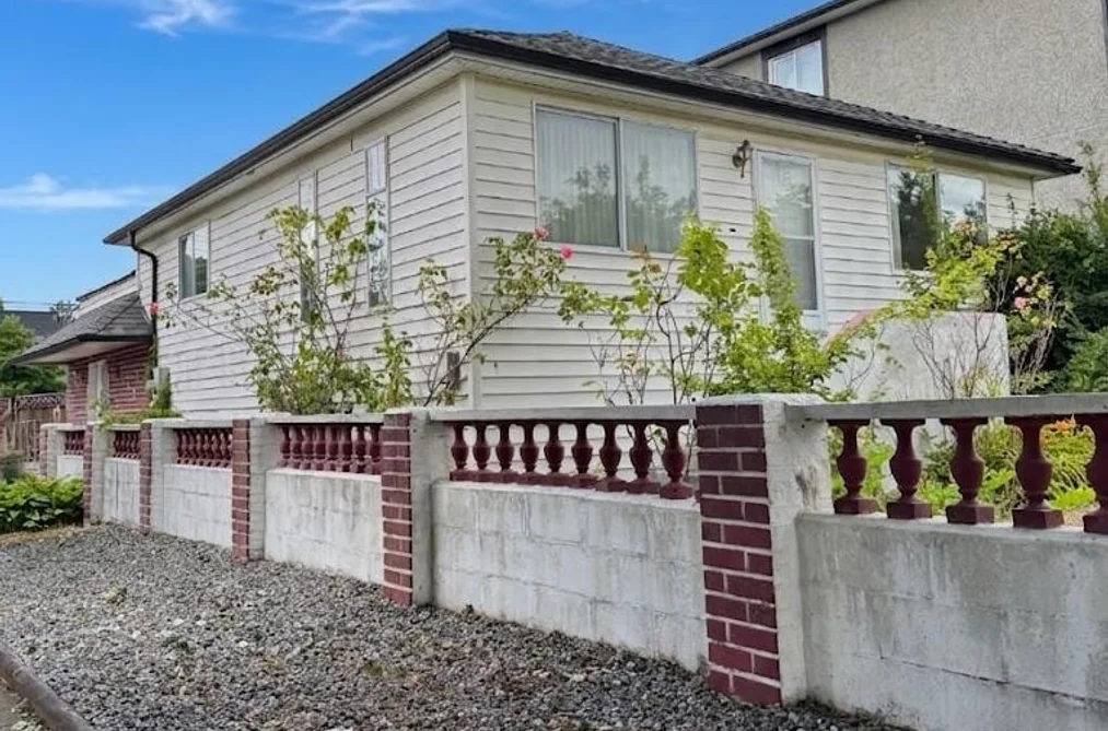 House for sale at 1750 Slocan Street Vancouver British Columbia - MLS: R3141925