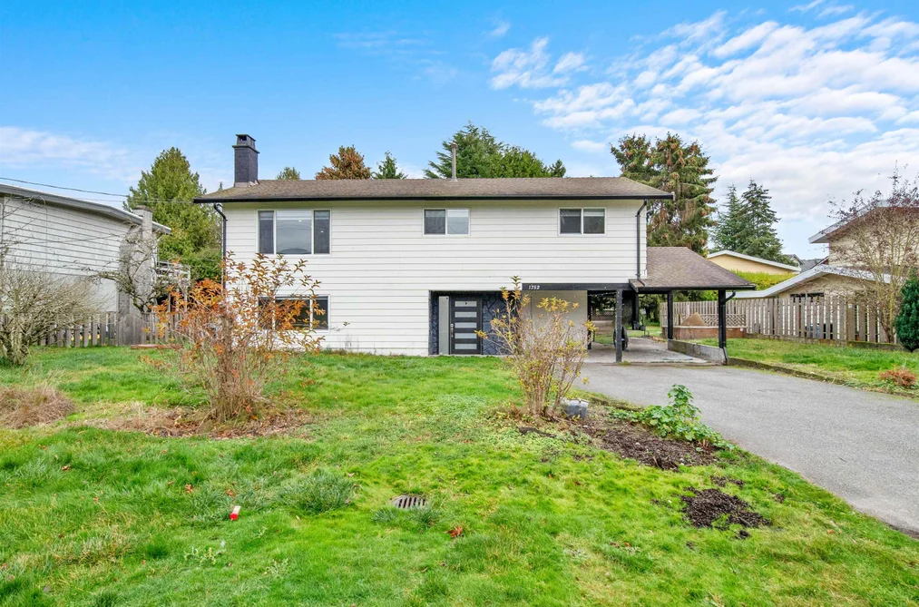 1752 55 STREET, Tsawwassen BC V4M 3K8, Tsawwassen BC — Residential for Sale - Photo 2