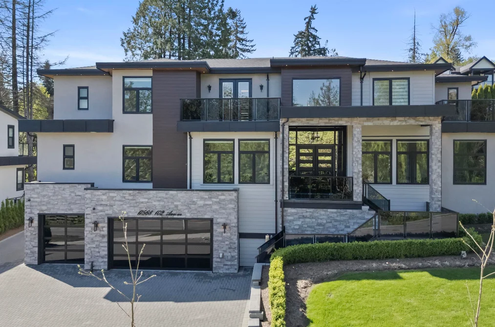 House for sale at 17568 102 Avenue Surrey British Columbia - MLS: R3109255
