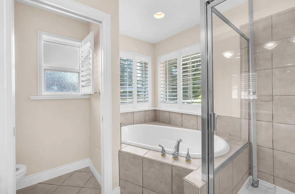 1760 HAMPTON DRIVE, Coquitlam, BC — Residential for Sale — Photo 25 of 40