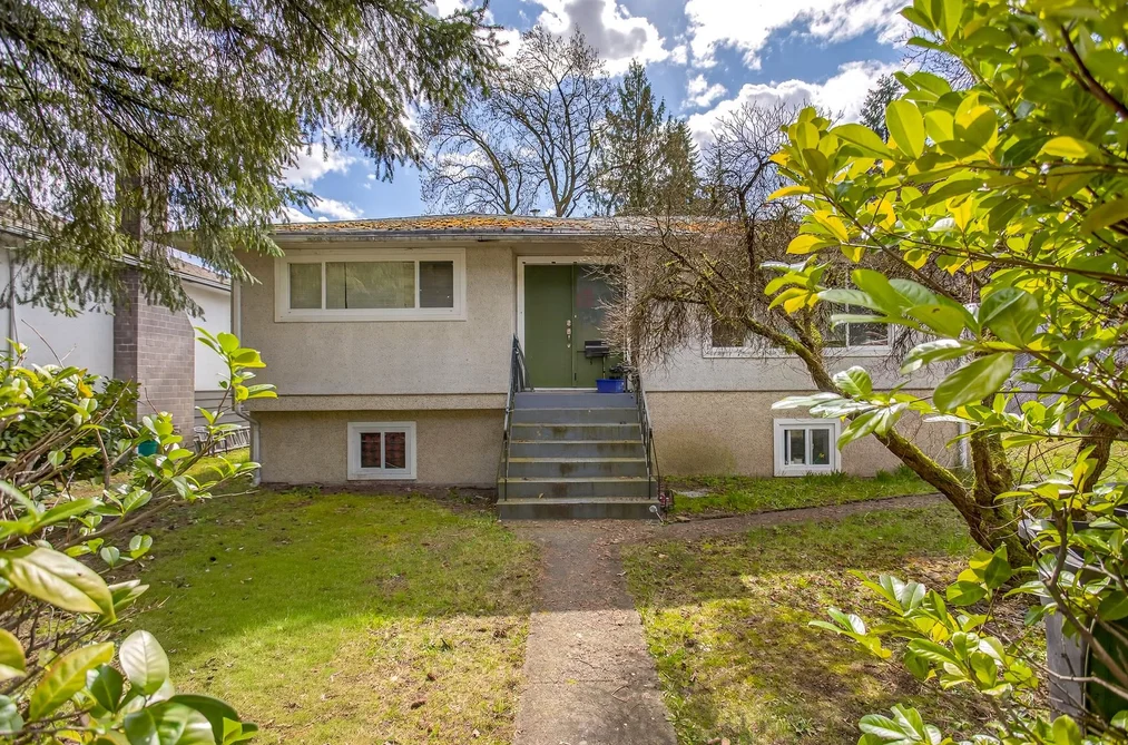 House for sale at 1760 Jensen Avenue Port Coquitlam British Columbia - MLS: R3105685