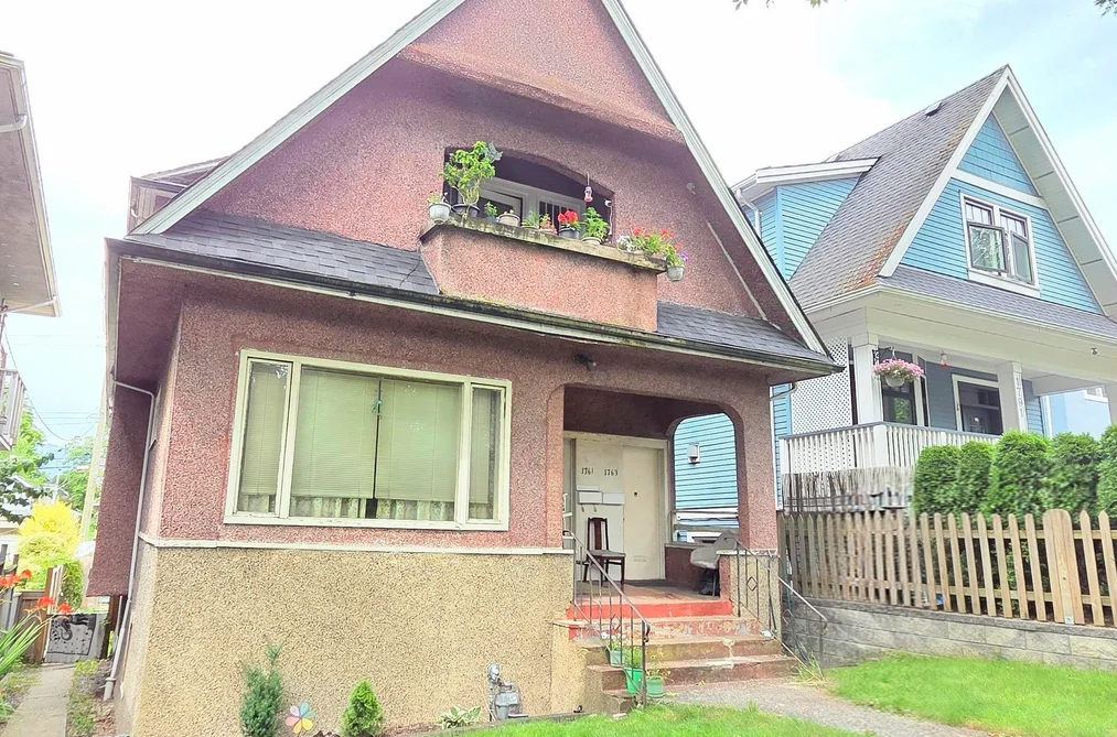House for sale at 1761 William Street Vancouver British Columbia - MLS: R3131753
