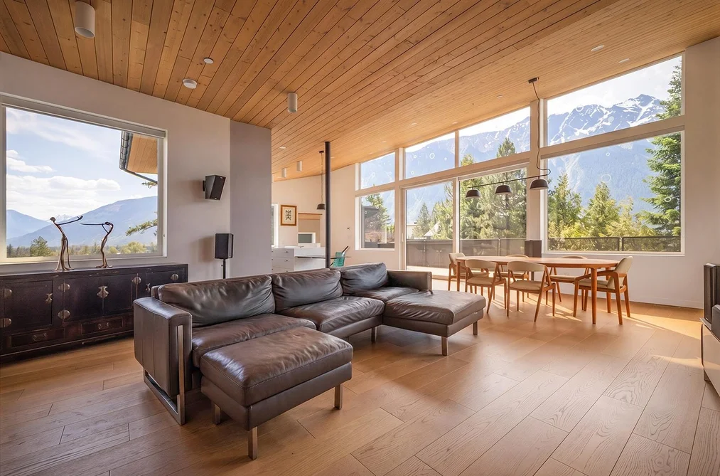 1764 PINEWOOD DRIVE, Pemberton BC V0N 2L3, Pemberton BC — Residential for Sale - Photo 2