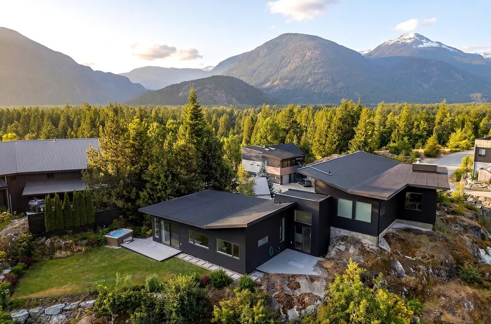 1764 PINEWOOD DRIVE, Pemberton BC V0N 2L3, Pemberton BC — Residential for Sale — Photo 35 of 40
