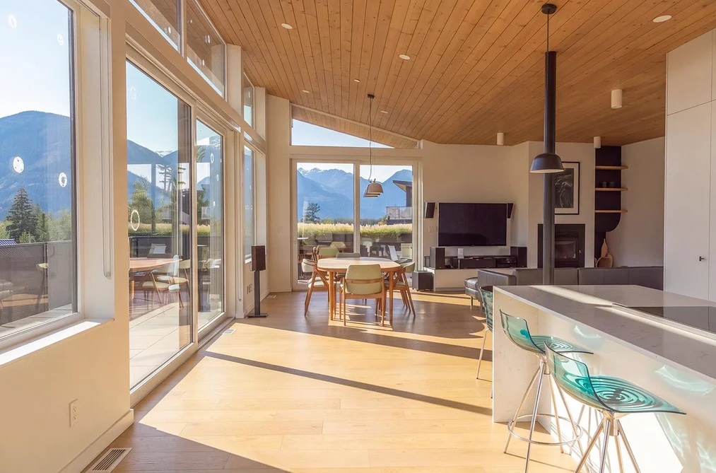 1764 PINEWOOD DRIVE, Pemberton BC V0N 2L3, Pemberton BC — Residential for Sale — Photo 8 of 40