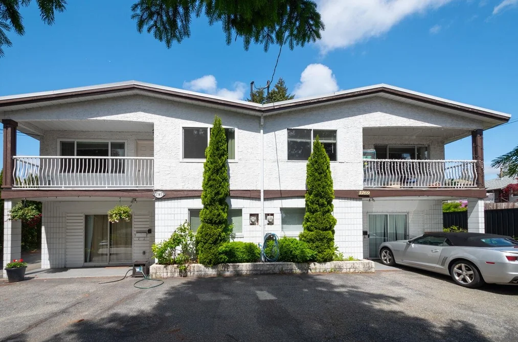 Duplex for sale at 1765 1769 Austin Avenue Coquitlam British Columbia - MLS: R3098284