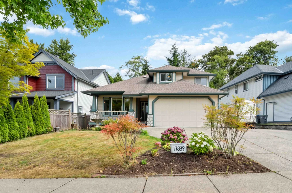 House for sale at 17839 68th Avenue Surrey British Columbia - MLS: R3151208