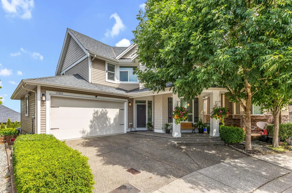 House for sale at 17851 71 Avenue Surrey British Columbia - MLS: R3139453