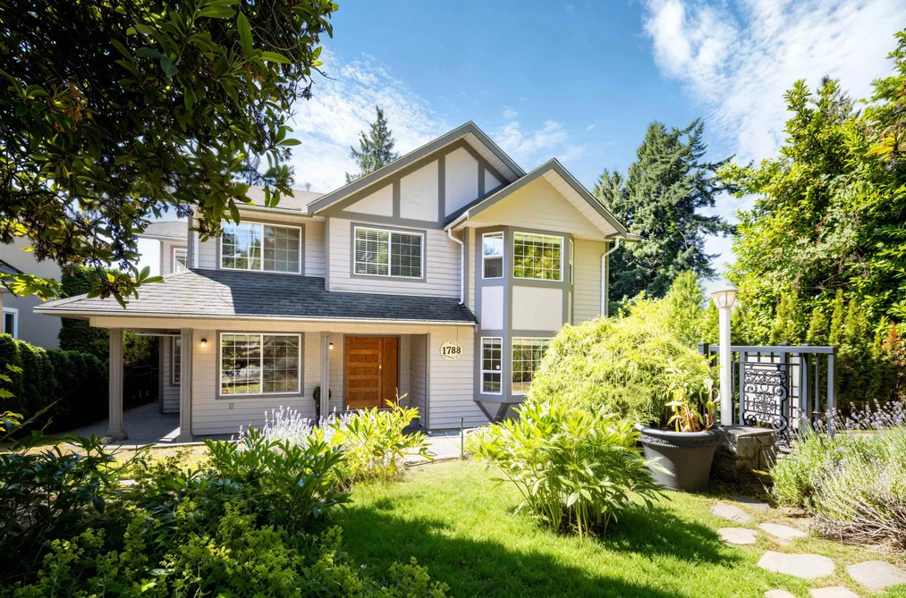 House for sale at 1788 Gordon Avenue West Vancouver British Columbia - MLS: R3147047