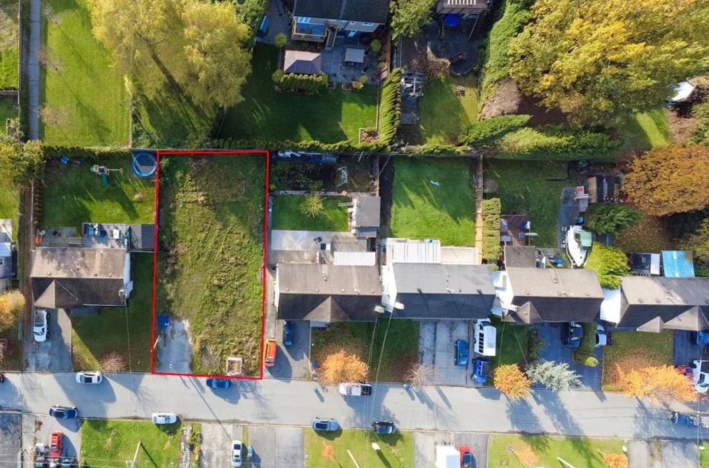 Property for sale at 17884 57a Avenue Surrey British Columbia - MLS: R3127056