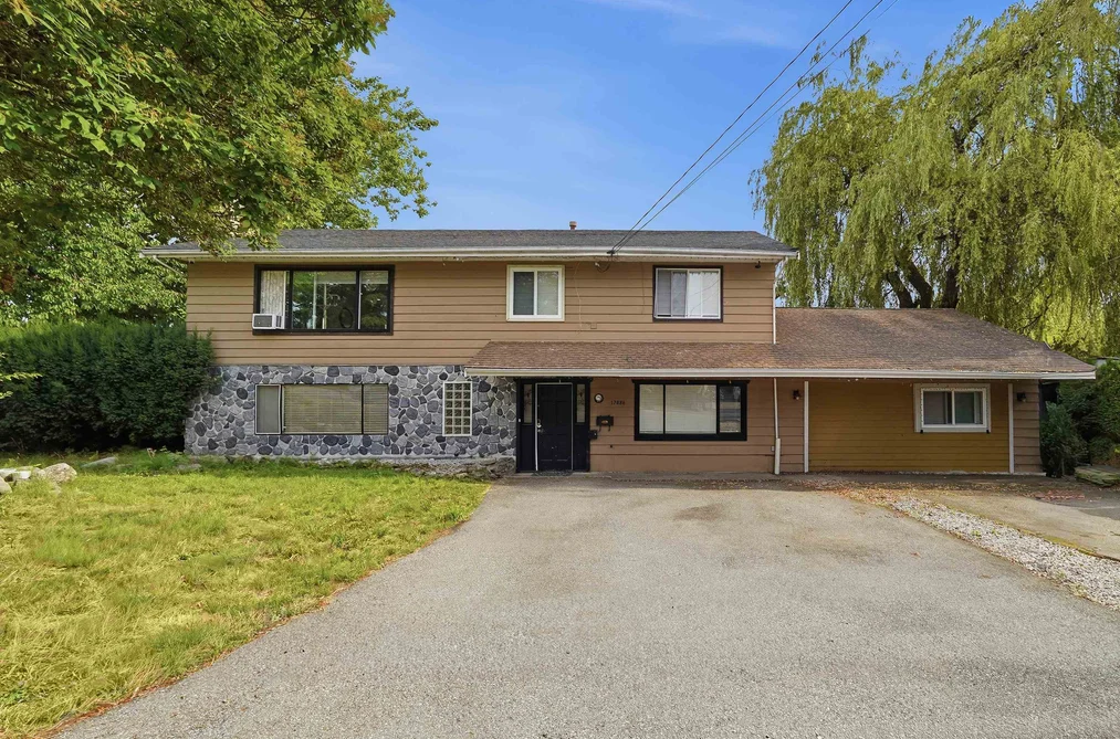 House for sale at 17886 59a Avenue Surrey British Columbia - MLS: R3151581