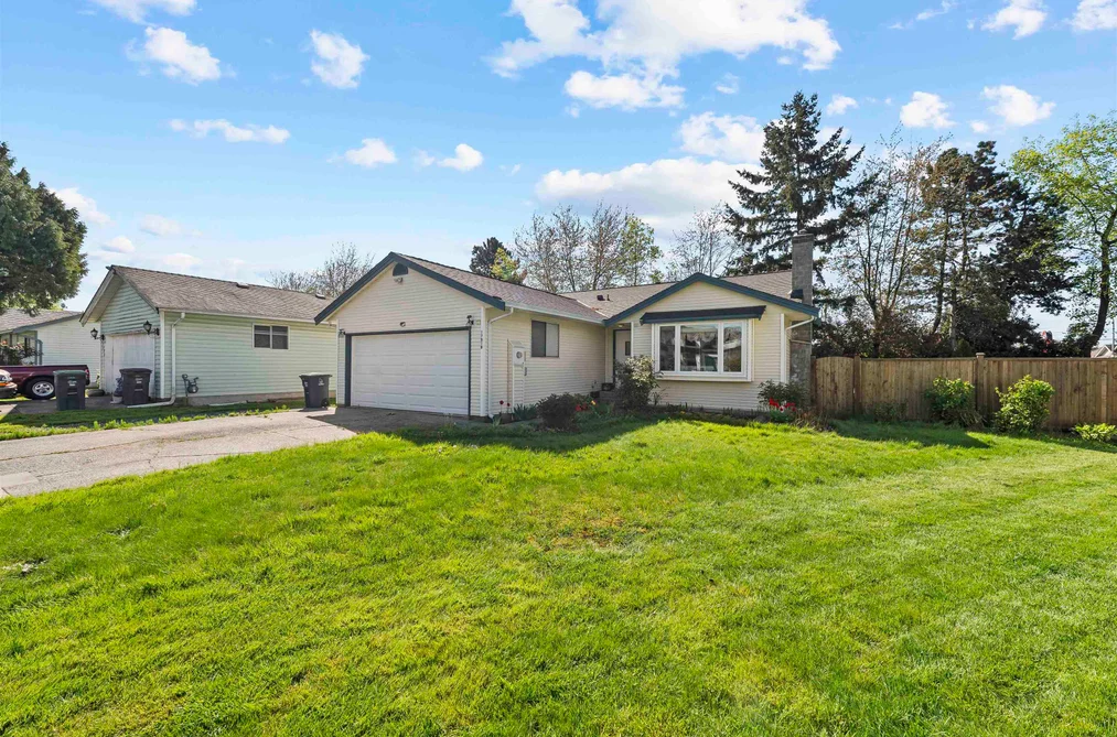 House for sale at 17918 56a Avenue Surrey British Columbia - MLS: R3116002