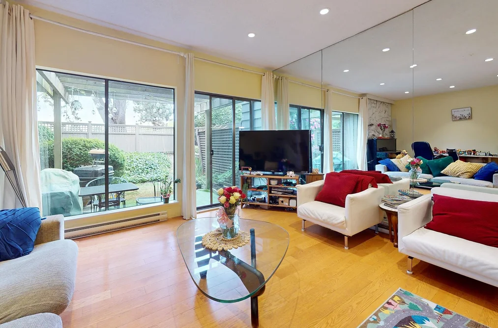 Townhouse for sale at 18 10391 No. 3 Road Richmond British Columbia - MLS: R3123808