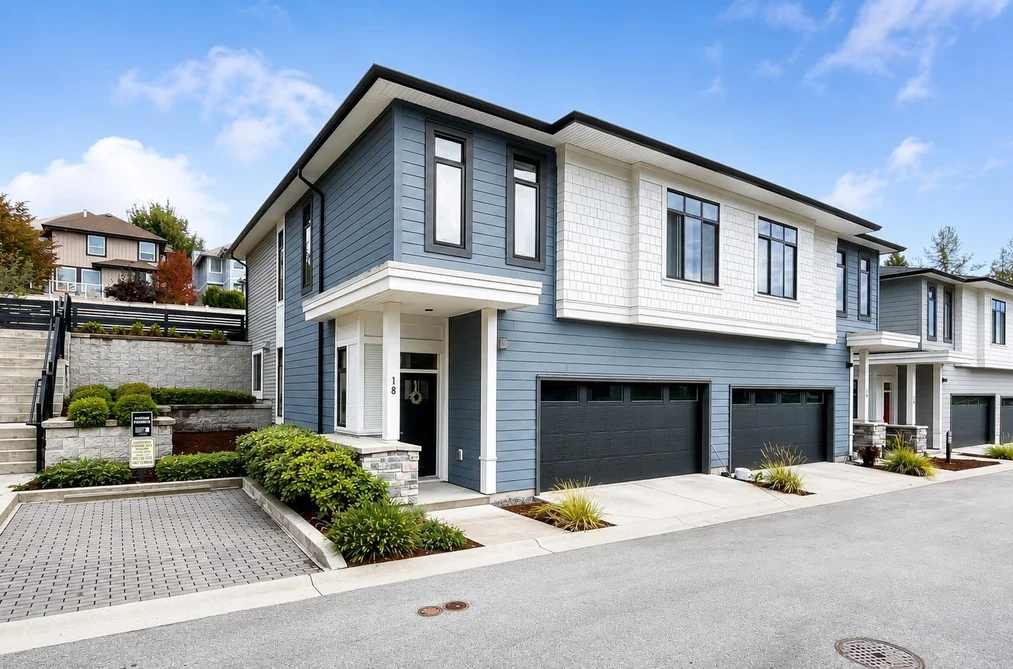Townhouse for sale at 18 15235 Sitka Drive Surrey British Columbia - MLS: R3140756