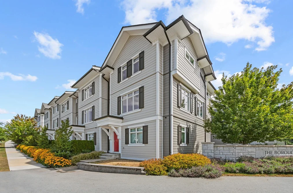Townhouse for sale at 18 2070 Oak Meadows Drive Surrey British Columbia - MLS: R3148006