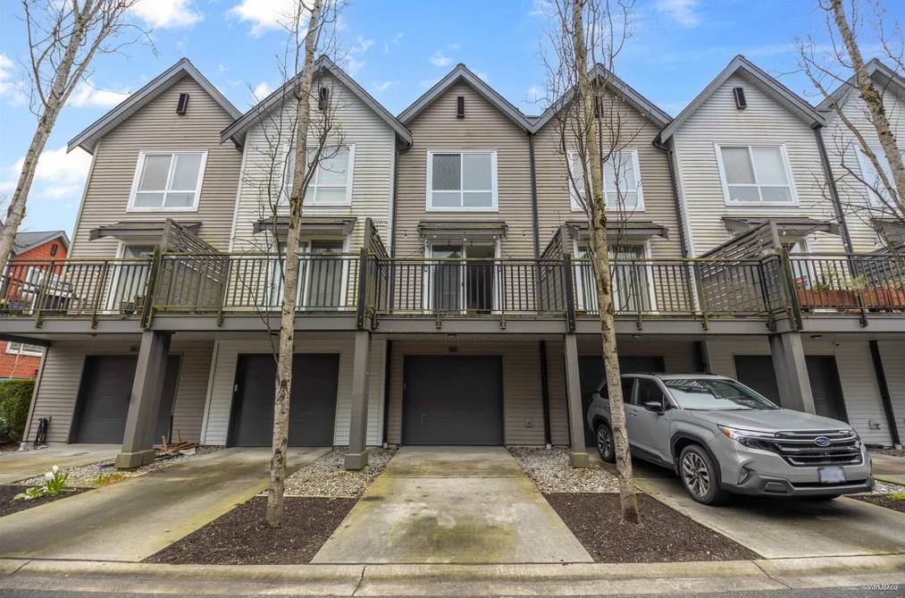 Townhouse for sale at 18 2310 Ranger Lane Port Coquitlam British Columbia - MLS: R3109331