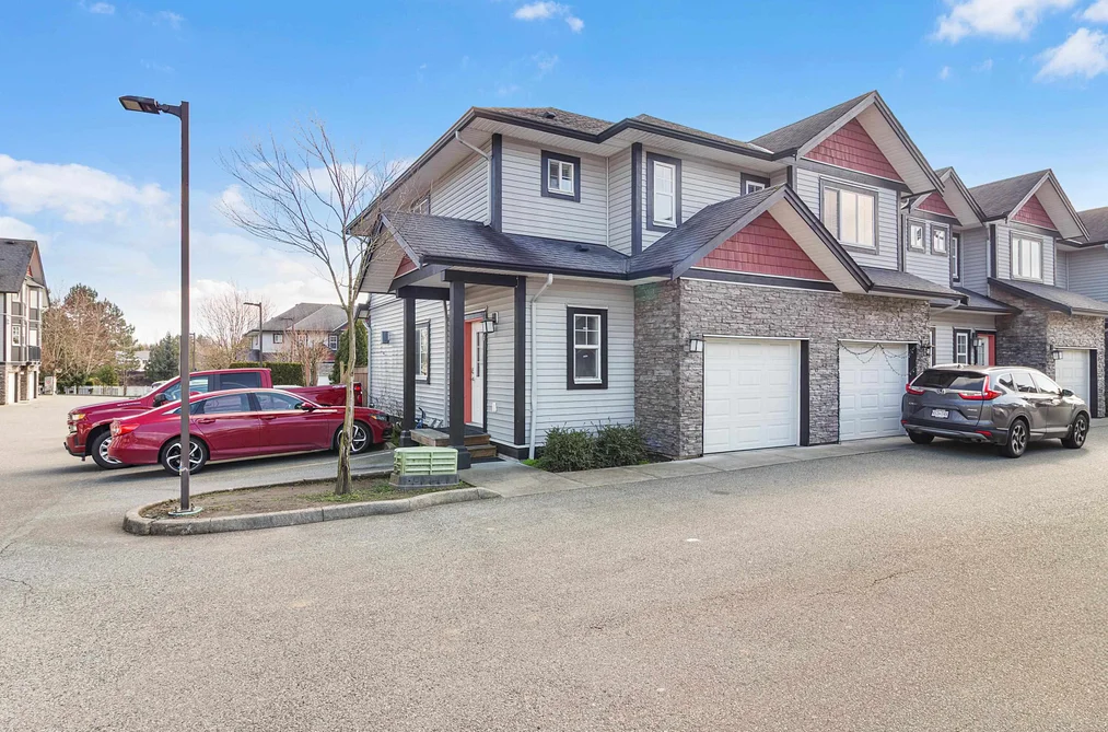 Townhouse for sale at 18 31235 Upper Maclure Road Abbotsford British Columbia - MLS: R3094998