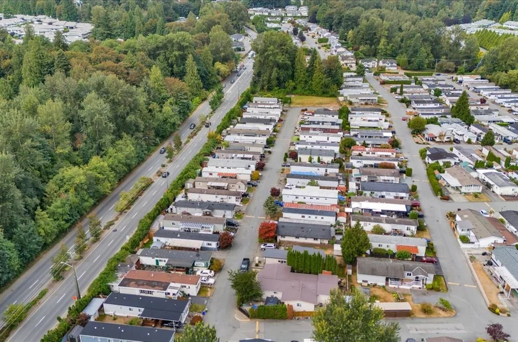 18 - 3300 Horn Street, Abbotsford, BC - MLS: R3161990 - Photo 4 18 - 3300 Horn Street, Abbotsford, BC - MLS: R3161990 - Photo 4