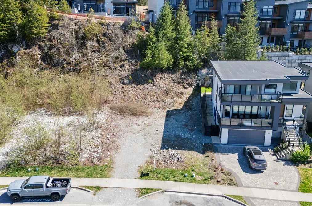 Property for sale at 18 3385 Mamquam Road Squamish British Columbia - MLS: R3110757