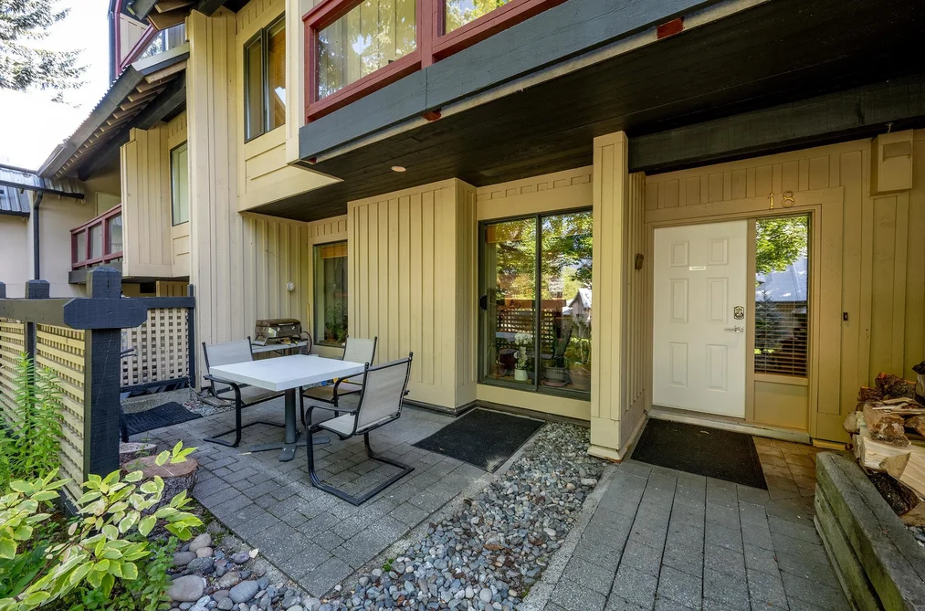 18-4637 Blackcomb Way, Whistler, BC - Townhouse for Sale - Photo 15 of 17 18-4637 Blackcomb Way, Whistler, BC - Townhouse for Sale - Photo 15 of 17