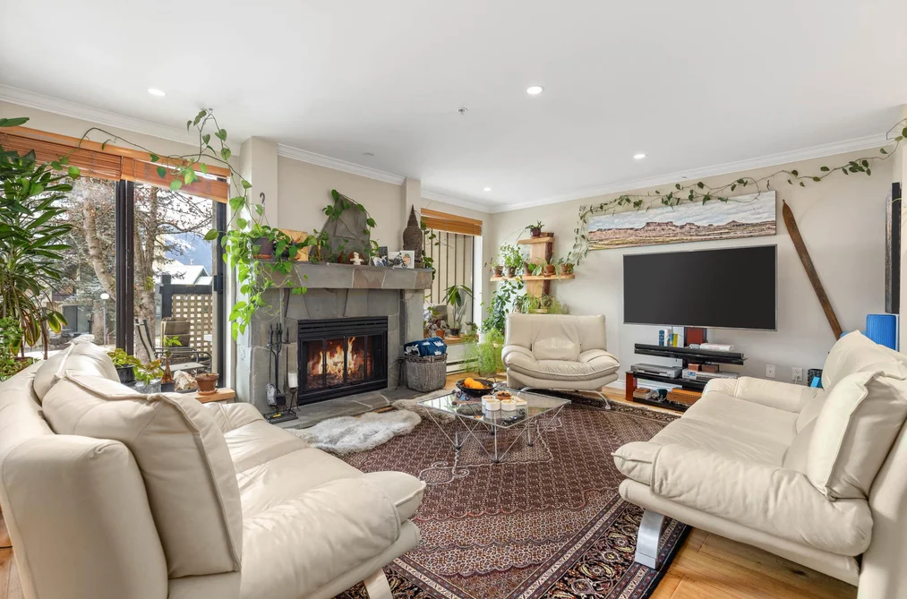 18 4637 BLACKCOMB WAY, Whistler BC V8E 0Y6, Whistler BC — Residential for Sale - Photo 3
