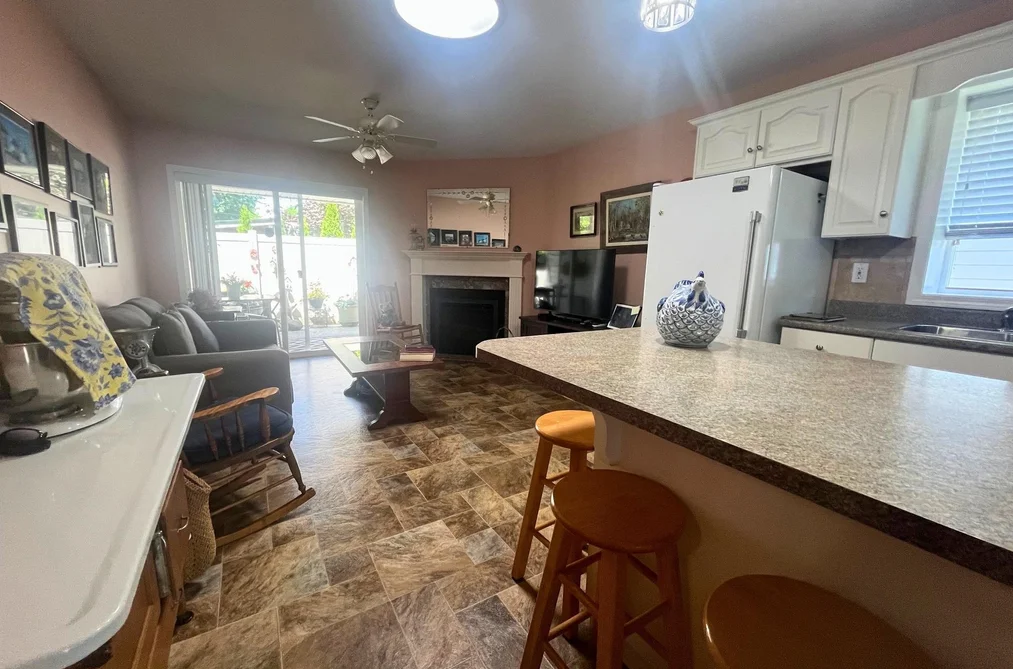 18 46485 AIRPORT ROAD, Chilliwack BC V2P 7Y1, Chilliwack BC — Residential for Sale — Photo 6 of 25