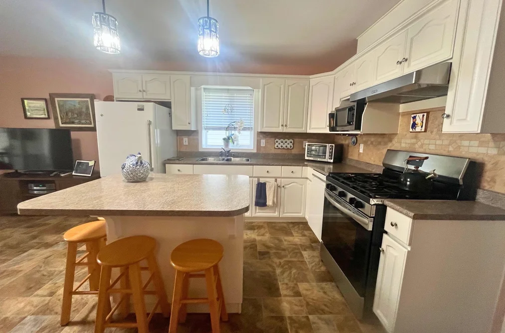 18 46485 AIRPORT ROAD, Chilliwack BC V2P 7Y1, Chilliwack BC — Residential for Sale — Photo 8 of 25