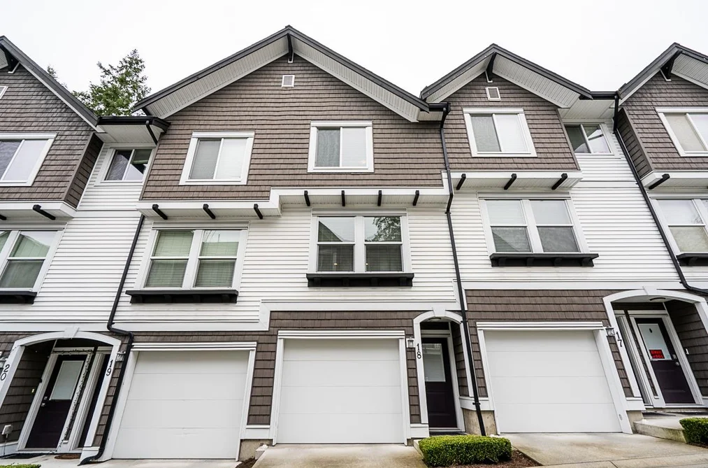 Townhouse for sale at 18 6089 144 Street Surrey British Columbia - MLS: R3105493