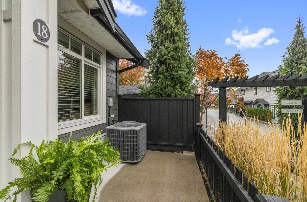 18-6897 201 Street, Langley, BC - Townhouse for Sale - Photo 32 of 39 18-6897 201 Street, Langley, BC - Townhouse for Sale - Photo 32 of 39