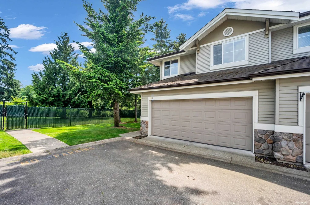 Townhouse for sale at 18 6950 120 Street Surrey British Columbia - MLS: R3128032