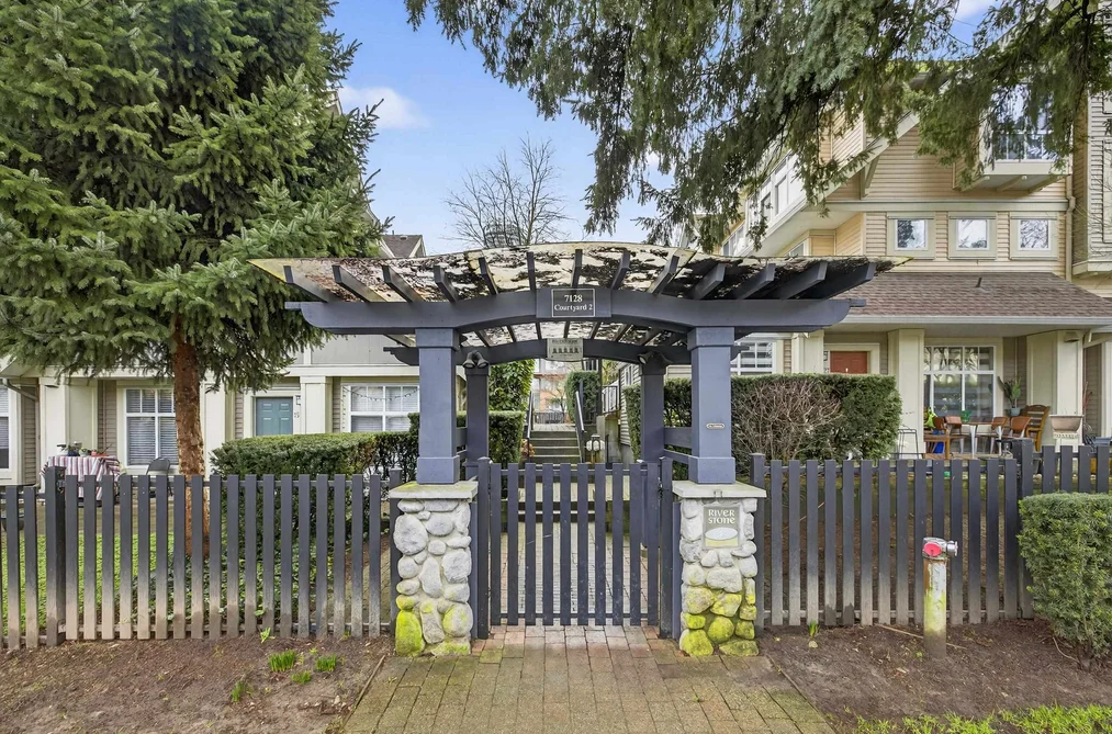18 7128 STRIDE AVENUE, Burnaby BC V3N 1T5, Burnaby BC — Residential for Sale - Photo 2